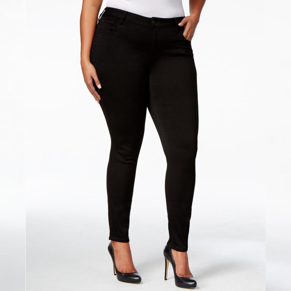Celebrity Pink Plus Skinny Jeans
